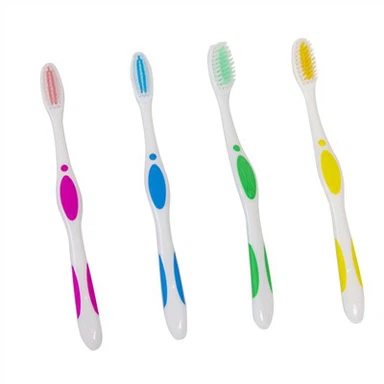 Toothbrush Bil Tongue Cleaner Għall Adulti